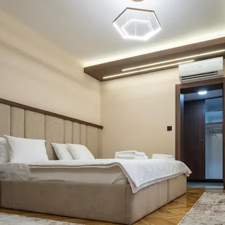 Trpeza Luxury Apartments, Free Parking Apartament Nisz